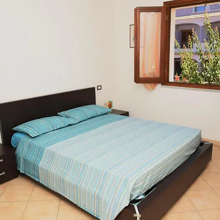 With Swimming Pool Ideal For Families